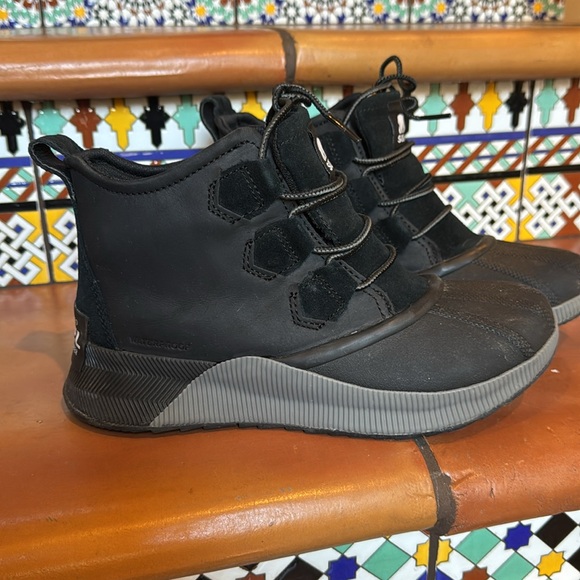 Winter Bootie Ready! - Picture 3 of 6